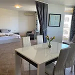Midia Sp Apartment